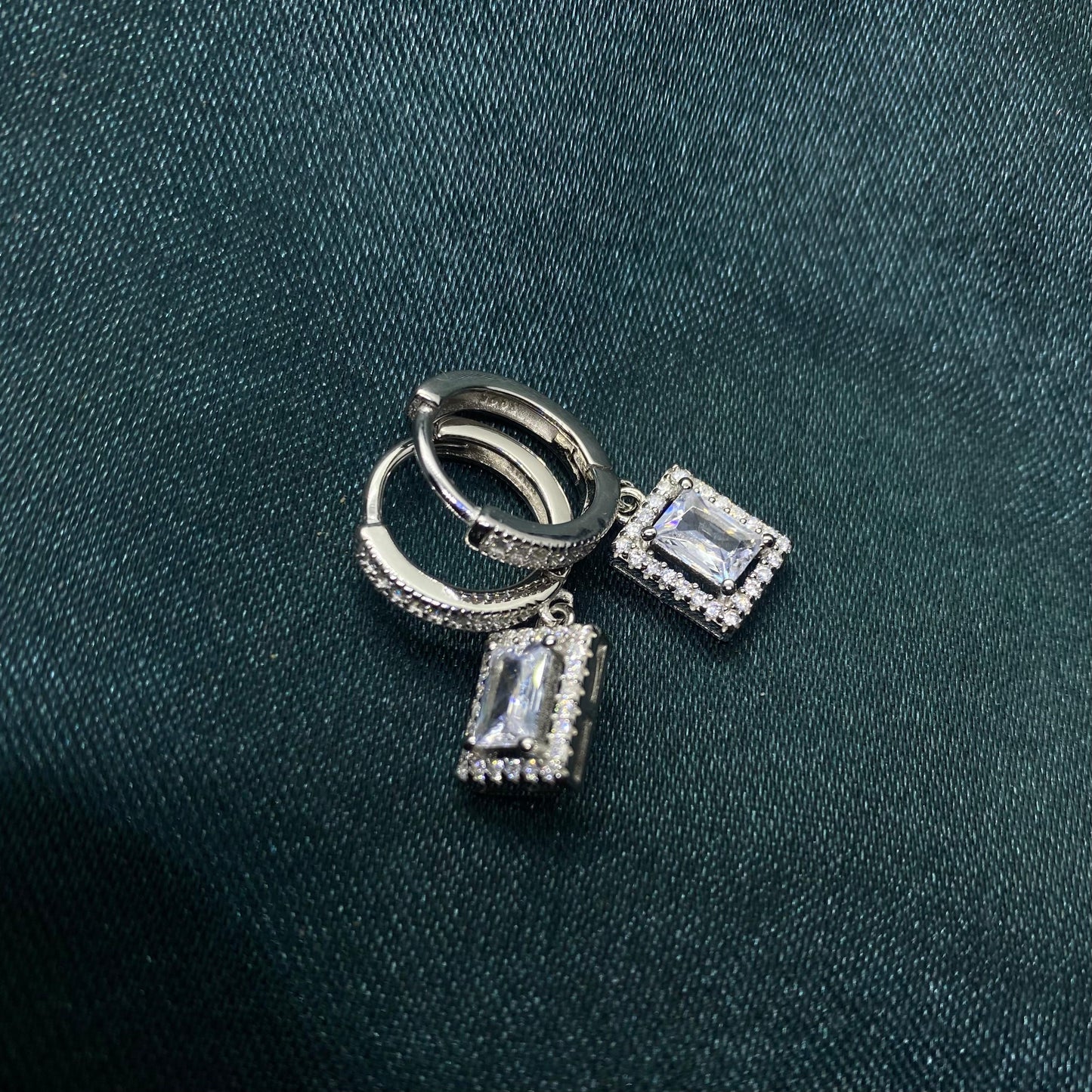 Silver Hanging Rectangle Danglers